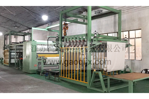 汽車內飾材料（liào）複合機